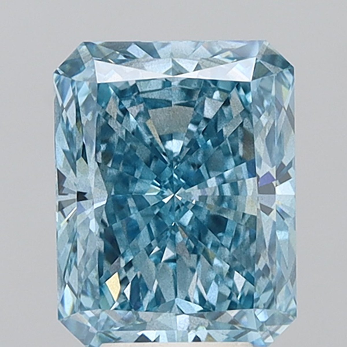 6.00 ct Radiant BLUE SI1 IGI Certified Lab Grown Diamond