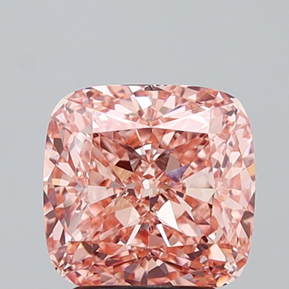 2.82 ct Cushion PINK VS1 IGI Certified Lab Grown Diamond