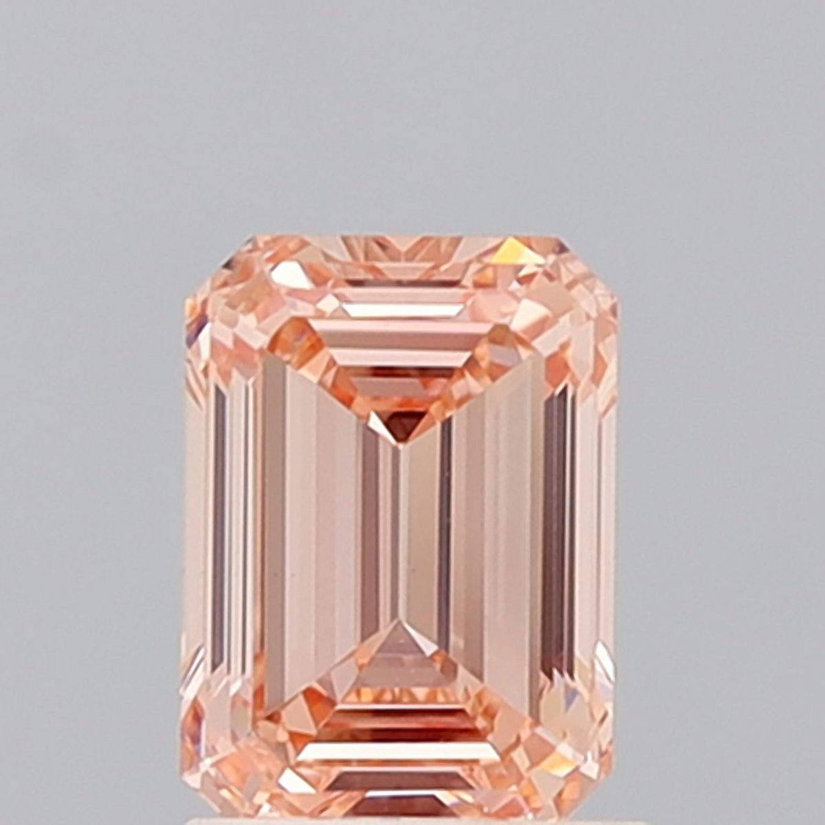 1.45 ct Emerald PINK VVS2 IGI Certified Lab Grown Diamond